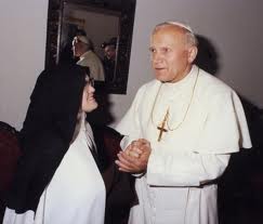 Irmã Lúcia e João Paulo II